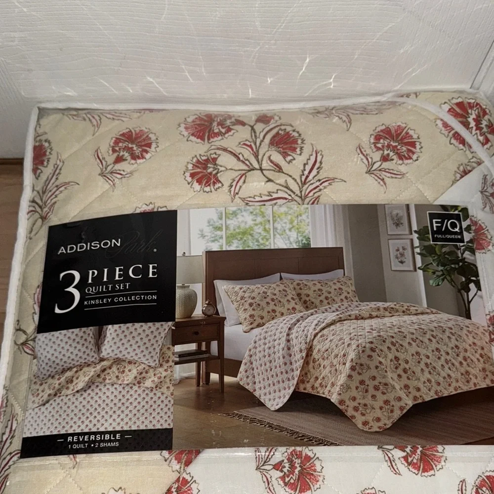 Cream and Red Vintage-Inspired Floral Quilt